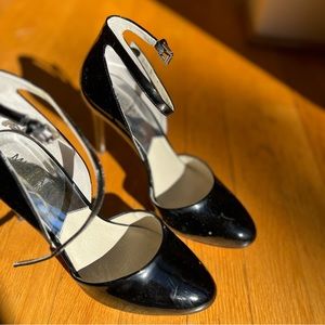 Michael Kors Black Stiletto Pumps